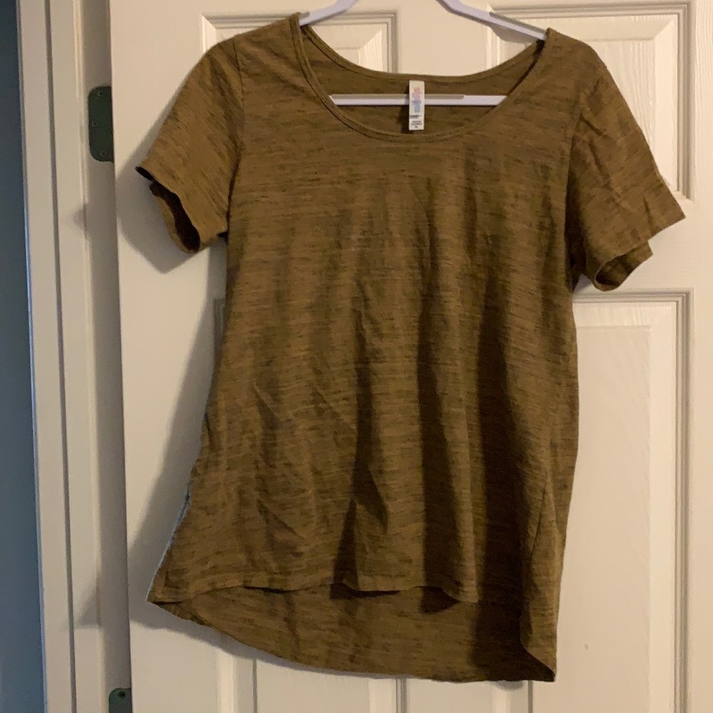 Lularoe T Shirt
